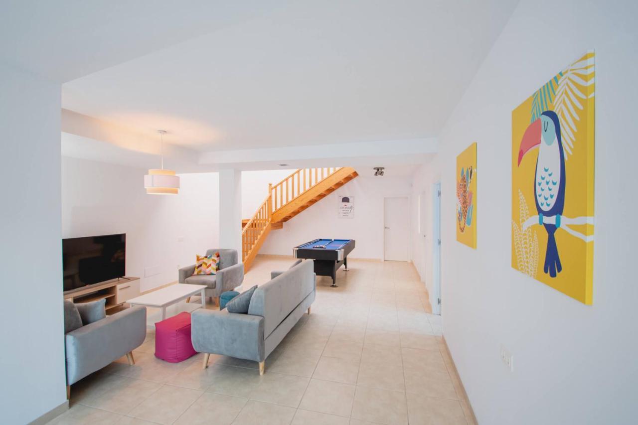 Villa Vista Reina - Luxury 6 Bedroom - Heated Pool- Views - Pool Table - Vista Lobos - Playa Blanca Exterior foto